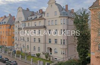 Wohnung kaufen in 86153 Innenstadt, Altbaucharme trifft modernen Wohnkomfort