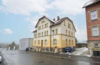 Mehrfamilienhaus kaufen in 98673 Eisfeld, Stolzes Mehrfamilienhaus in Eisfeld mit 7 Wohnungen und 962 Quadratmetern Grundstück!