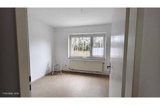 Wohnung mieten in 24619 Bornhöved, G r o o ß e - 4Zi ErdgeschossWohnung 86m2 und Nutzfläche 32m2