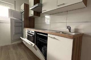 Wohnung mieten in 55774 Baumholder, Teilsanierte helle 3-Zimmer Whg mit Balkon