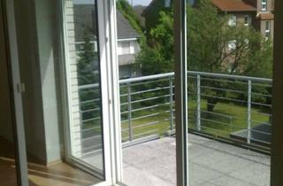 Wohnung mieten in 33334 Gütersloh, Helle 3-Zimmer Dachgeschosswohnung in Gütersloh-Spexard mit EBK und Südbalkon