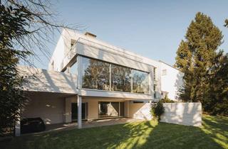 Villa kaufen in 68163 Lindenhof, Lindenhof-Rarität - Ikonische Bauhausvilla auf Neubauniveau!