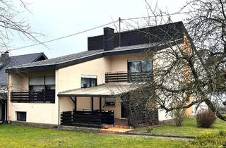 Haus kaufen in 66839 Schmelz, SCHMELZ : Aussergewöhnliches ANWESEN mit EINLIEGERWOHNUNG und versetzen WOHNEBENEN !