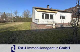 Grundstück zu kaufen in 85764 Oberschleißheim, Baugrundstück für Doppelhaus, mit 2 Garagen, zentral in Oberschleißheim