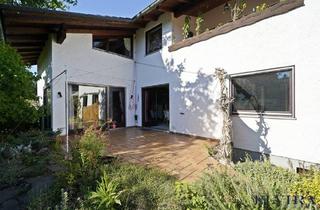 Haus kaufen in 83620 Feldkirchen-Westerham, ELVIRA - Feldkirchen-Westerham, großzügiges Zweifamilienhaus auf schönem Grundstück in ruhiger Lage