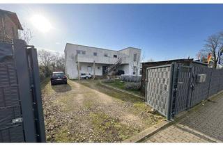 Wohnung kaufen in Bübinger Straße 3, 66706 Perl, Perl - Moderne Wohnung mit Garten direkt an der Grenze L-Remich