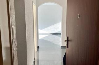 Wohnung kaufen in 67069 Ludwigshafen, Ludwigshafen am Rhein - Schöne 3-Zimmer-Wohnung mit Balkon und Einbauküche