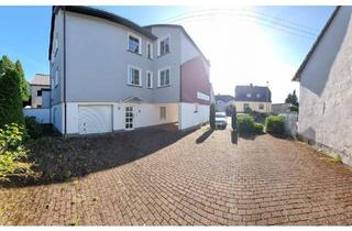 Haus kaufen in 65232 Taunusstein, Taunusstein - 2 Familenhaus und Büro in Topzustand