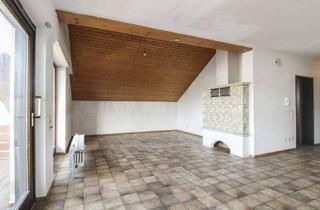 Haus kaufen in 78647 Trossingen, Trossingen - Zentral in Trossingen - Wohlfühlwohnung mit Balkon und Garage