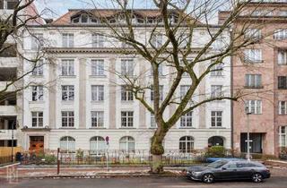 Wohnung kaufen in 10785 Berlin, Berlin - Stilvolle 2-Zimmer-Erdgeschosswohnung mit Sonnenterrasse und Garten in ruhiger Citylage