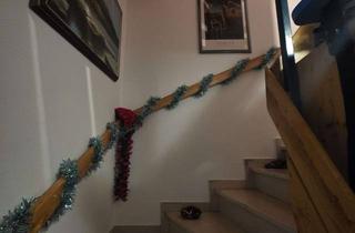 Wohnung kaufen in 46325 Borken, Charmante Dachgeschoss-Eigentumswohnung ideal für Singles.