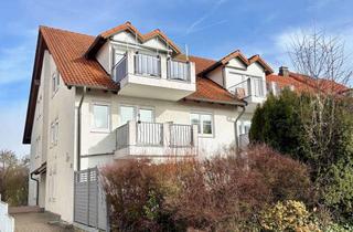 Wohnung kaufen in 71069 Sindelfingen, Charmante 3-Zimmer-Dachgeschoßwohnung mit Galerie und sonnigem Balkon