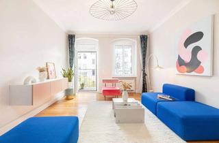 Wohnung kaufen in Hufelandstraße 23, 10407 Prenzlauer Berg, Hufelandstr., Bötzowkiez: 3-Zimmer Altbau, Balkon, Fernwärme & Effizienz B, Stuck, maßgefertigte EBK