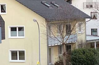 Wohnung mieten in Ringstraße, 77654 Offenburg, Helle 4-Zimmer-Wohnung in Zell-Weierbach