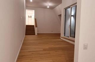 Wohnung mieten in Schloßstraße 69, 12165 Steglitz, Luxuriöse 3-Zimmer Dachgeschosswohnung mit Terrasse