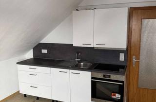 Wohnung mieten in Taunusstraße, 65391 Lorch, Frisch sanierte DG Wohnung