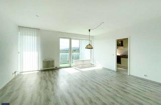 Wohnung mieten in Auf Der Heide, 61476 Kronberg, Hoch hinaus wohnen – 2 Zimmer mit atemberaubender Aussicht & EBK