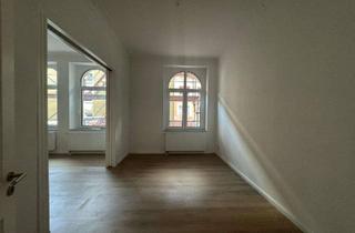 Wohnung mieten in Moltkestr. 12, 58089 Wehringhausen, Herrliche Altbau-Wohnung gut angebunden in Hagen! Sanierte 3,0-Zimmer mit Terrasse