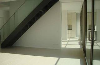 Wohnung mieten in Knesebeckstraße 99A, 10623 Charlottenburg, Luxuriöse Maisonette auf der schönen Knesebeckstraße