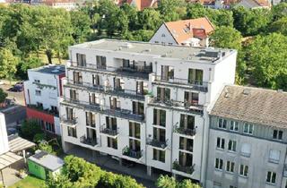 Wohnung mieten in Täubchenweg 53, 04317 Reudnitz-Thonberg, Stilvolle, möblierte 2-Zimmer-Wohnung im 4. OG mit Dachterrasse in Reudnitz-Thonberg