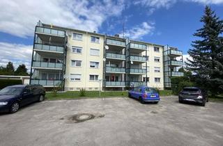 Wohnung mieten in Eichenstraße 19 1/2, 86343 Königsbrunn, Modernisierte 3-Zimmer-Wohnung mit großem Neubau-Balkon & Stellplatz in Königsbrunn