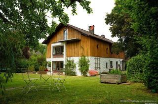 Haus kaufen in 82347 Bernried, Gute Substanz, modernisiert, in top Lage am Starnberger See