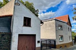 Einfamilienhaus kaufen in 61194 Niddatal, Charmantes Einfamilienhaus mit Remise und schönem Hof