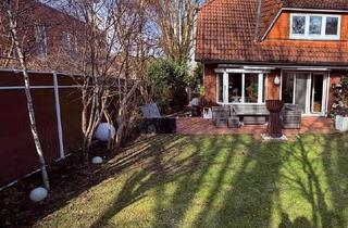 Doppelhaushälfte kaufen in 22393 Sasel, Doppelhaushälfte mit Garten & Kamin von privat