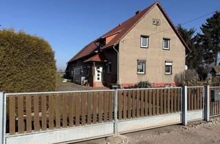 Einfamilienhaus kaufen in 99867 Gotha, großzügiges Einfamilienhaus mit Nebengelass auf einem weitläufigen Grundstück - Stadtrandlage