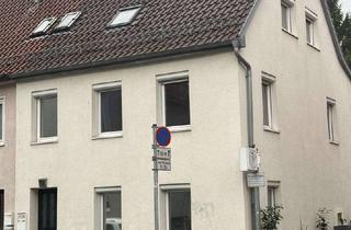 Haus mieten in 70563 Vaihingen, Gepflegte Doppelhaushälfte in zentraler Lage - Nähe Schwabengalerie, ideal für Paare oder Expats