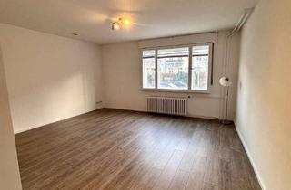 Wohnung kaufen in 12203 Lichterfelde, Ruhe trifft Qualität – sanierte 2-Zimmer-Wohnung in Lichterfelde