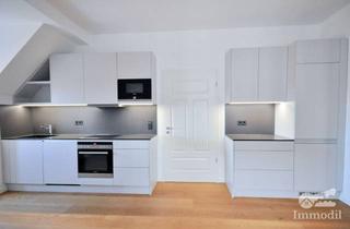 Wohnung kaufen in 63457 Hanau, Historischer Charme trifft Moderne: Sanierte Wohnung inkl. EBK & Klimaanlage