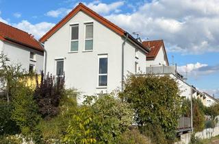 Wohnung mieten in Krotenäckerweg 45/5, 71069 Sindelfingen, Exklusives Reiheneckhaus mit großer Terrasse in Sindelfingen Ortsrandlage, Nähe S60