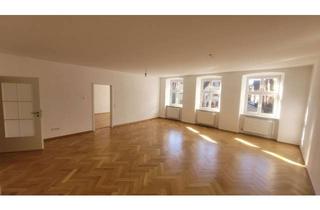 Wohnung mieten in Weinmarkt 16, 91550 Dinkelsbühl, Helle 4 Zimmer-Wohnung (152 m²) mit EBK in Altstadt-Bestlage und großer Terrasse (36 m²)