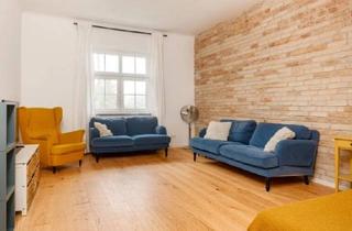 Wohnung mieten in 12103 Tempelhof, Helle 2-Zimmer Wohnung in Berlin-Tempelhof