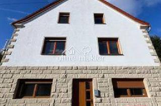 Wohnung kaufen in 66130 Saarbrücken, Dachgeschosswohnung mit Balkon und neu saniertem Badezimmer