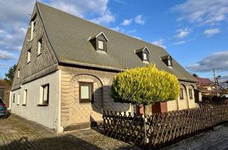 Haus kaufen in 02739 Eibau, Gepflegtes Wohnhaus mit Garagen