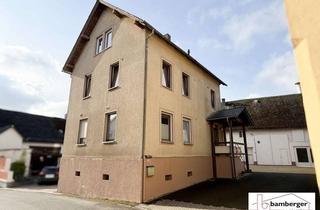 Haus kaufen in 35641 Schöffengrund, Altbau-Charme und zwei tolle Nebengebäude