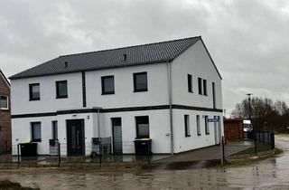 Haus mieten in Am Graben, 23923 Lüdersdorf, Doppelhaushälfte in Lüdersdorf in Lüdersdorf Doppelhaushälfte KfW 40 EE