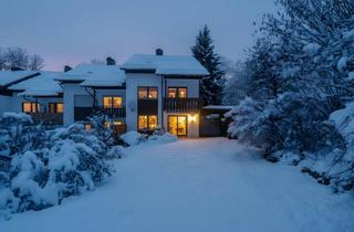 Haus kaufen in 82234 Weßling, Seenah wohnen: Reiheneckhaus mit großem Garten & viel Potenzial