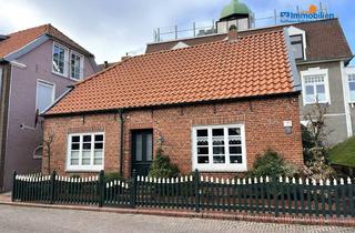 Haus kaufen in 26427 Neuharlingersiel, Charaktervolles Ferienhaus direkt hinterm Hafendeich