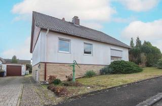 Garagen kaufen in 65329 Hohenstein, Wohnen im Grünen: renovierungsbedürftiges EFH mit Sauna, großem Garten und Dachausbaureserve