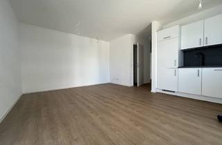 Wohnung mieten in 92637 Weiden, Moderner Zweitbezug mit Einbauküche und Balkon im Herzen von Weiden