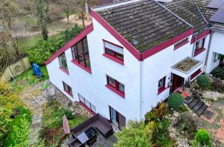 Einfamilienhaus kaufen in 61381 Friedrichsdorf, Einfamilienhaus mit Einliegerwohnung Feldrandlage