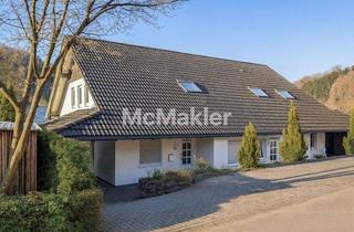 Doppelhaushälfte kaufen in 57392 Schmallenberg, Energieeffizienz A+ trifft Lebensqualität – Wohnen, Vermieten und Golfen im Herzen des Sauerlands