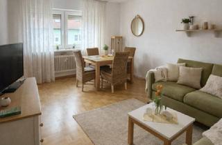 Wohnung kaufen in 79199 Kirchzarten, Kirchzarten - 3-Zimmer-Wohnung mit Balkon & Stellplatz in Kirchzarten