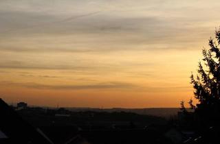 Haus kaufen in 73207 Plochingen, Plochingen - Haus mit Einl.wohnung, Doppelgarage und 180-Grad Panoramaaussicht