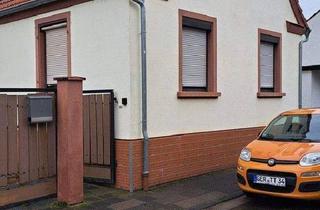 Einfamilienhaus kaufen in 76751 Jockgrim, Jockgrim - Freistehendes Haus mit großen Grundstück in Jockgrim