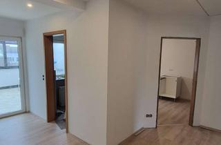 Wohnung mieten in Zieherser Weg 34, 36037 Fulda, Perfekt für Berufstätige & Pendler – Stilvolle DG-Wohnung mit Dachterrasse nahe Bahnhof