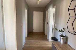 Wohnung mieten in 92259 Neukirchen, Sanierte 3-Zimmer-Wohnung mit Balkon und Garage in Neukirchen